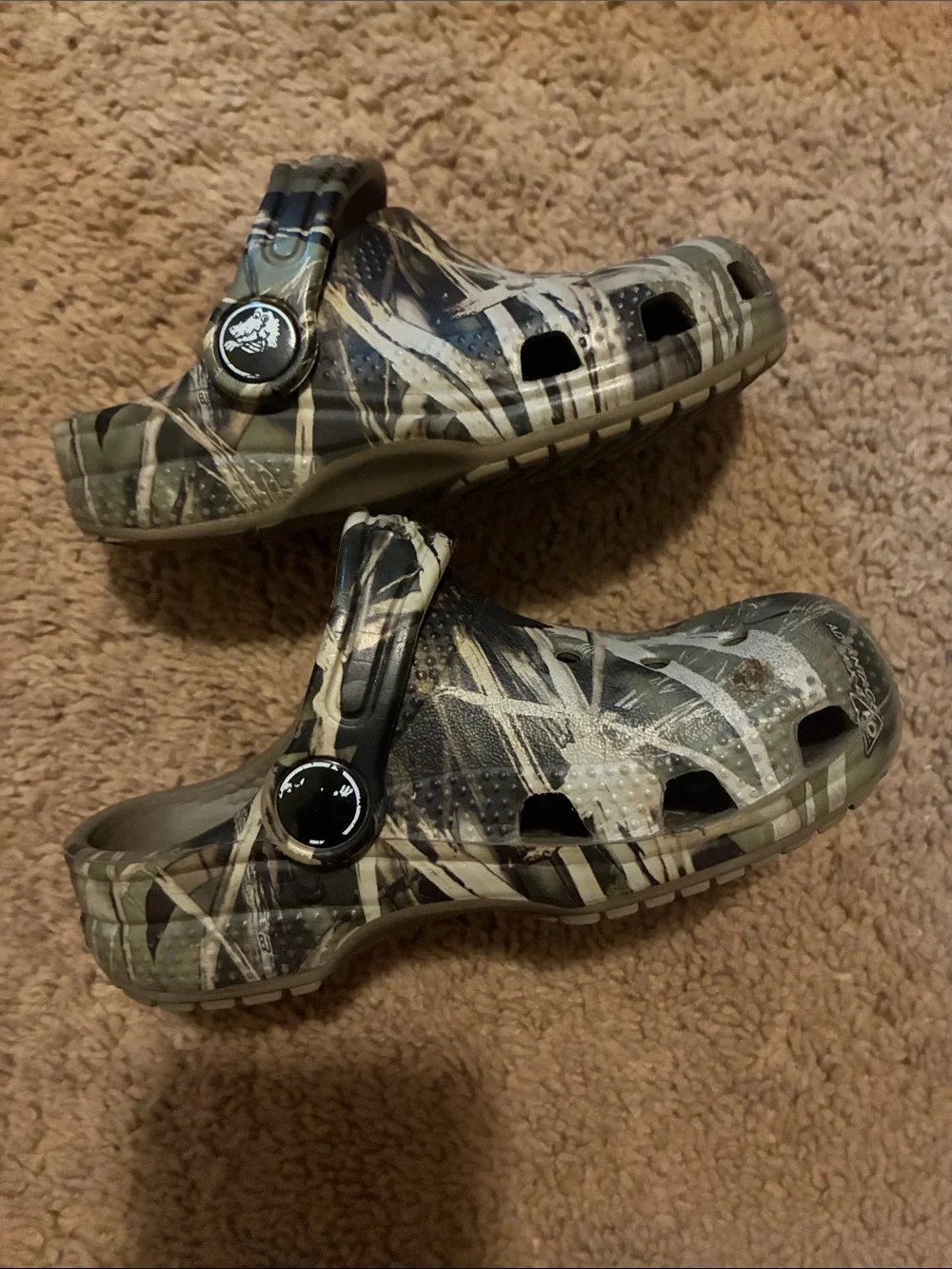 CROCS Kids Camo Classic Clog in Green and Brown